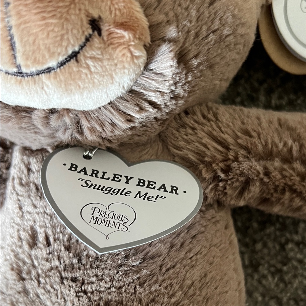 BNWT Precious Moments Barley Bear “Snuggle Me” super soft plush toy for baby! - Picture 3 of 9